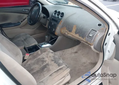 2011 Nissan Altima 2.5 S z USA, uszkodzony, nr VIN 1N4AL2AP6BN432476